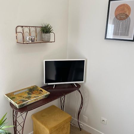 Apartamento Petit Nid Cosy - Proche Des Ecoles Et Entreprises Orsay Exterior foto